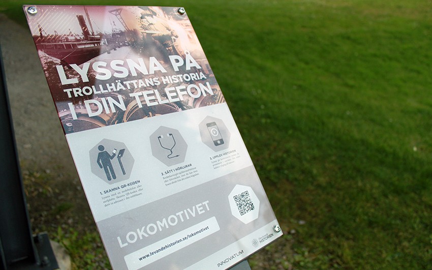 Den levande historien skylt